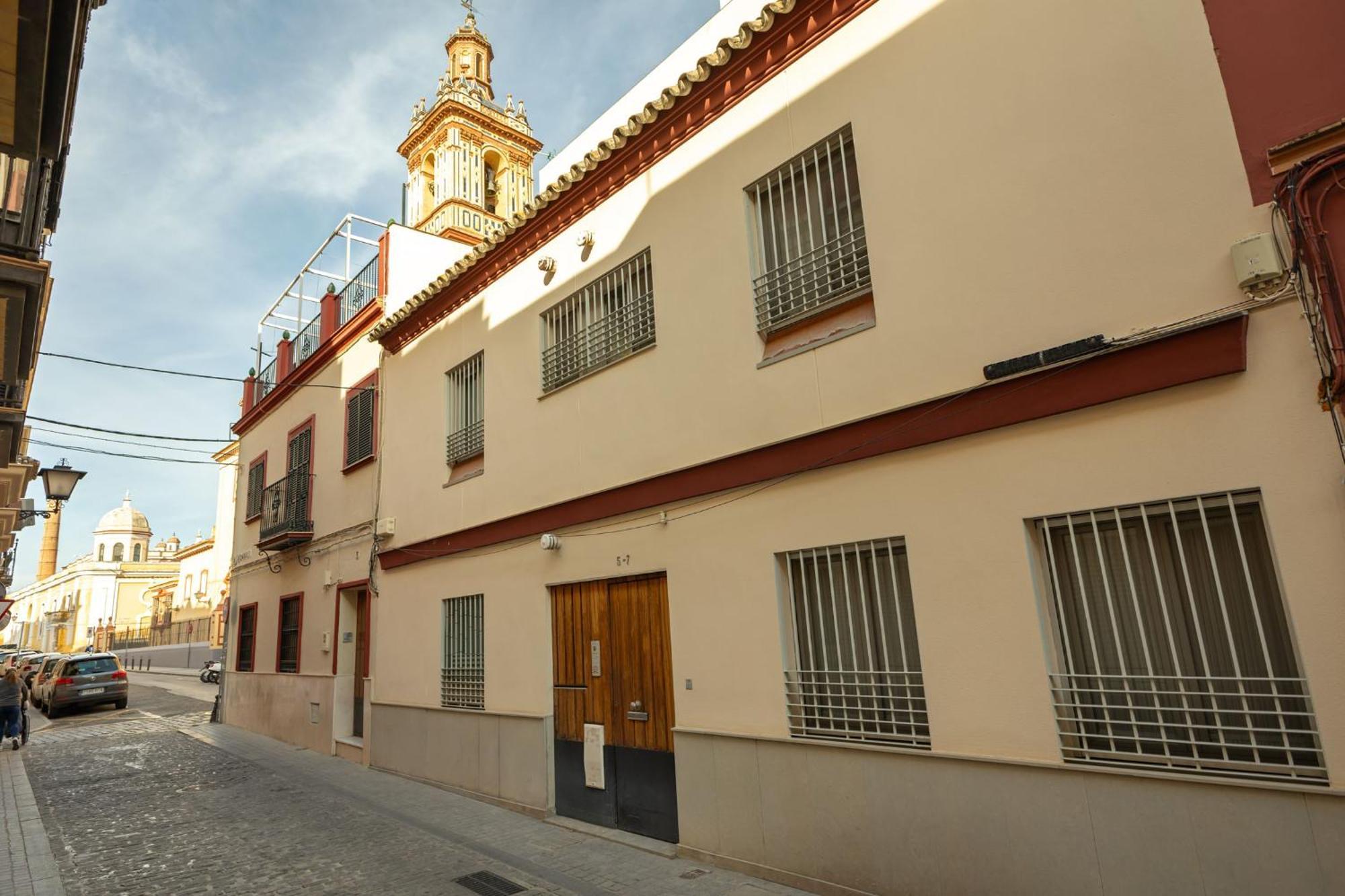 Charming Apartment At San Bernardo Neighborhood By Ocityzen Siviglia Esterno foto